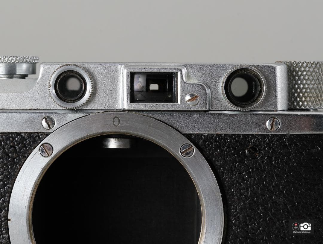 Leica II,DII クローム レンジファインダーカメラ 1934年14万台
