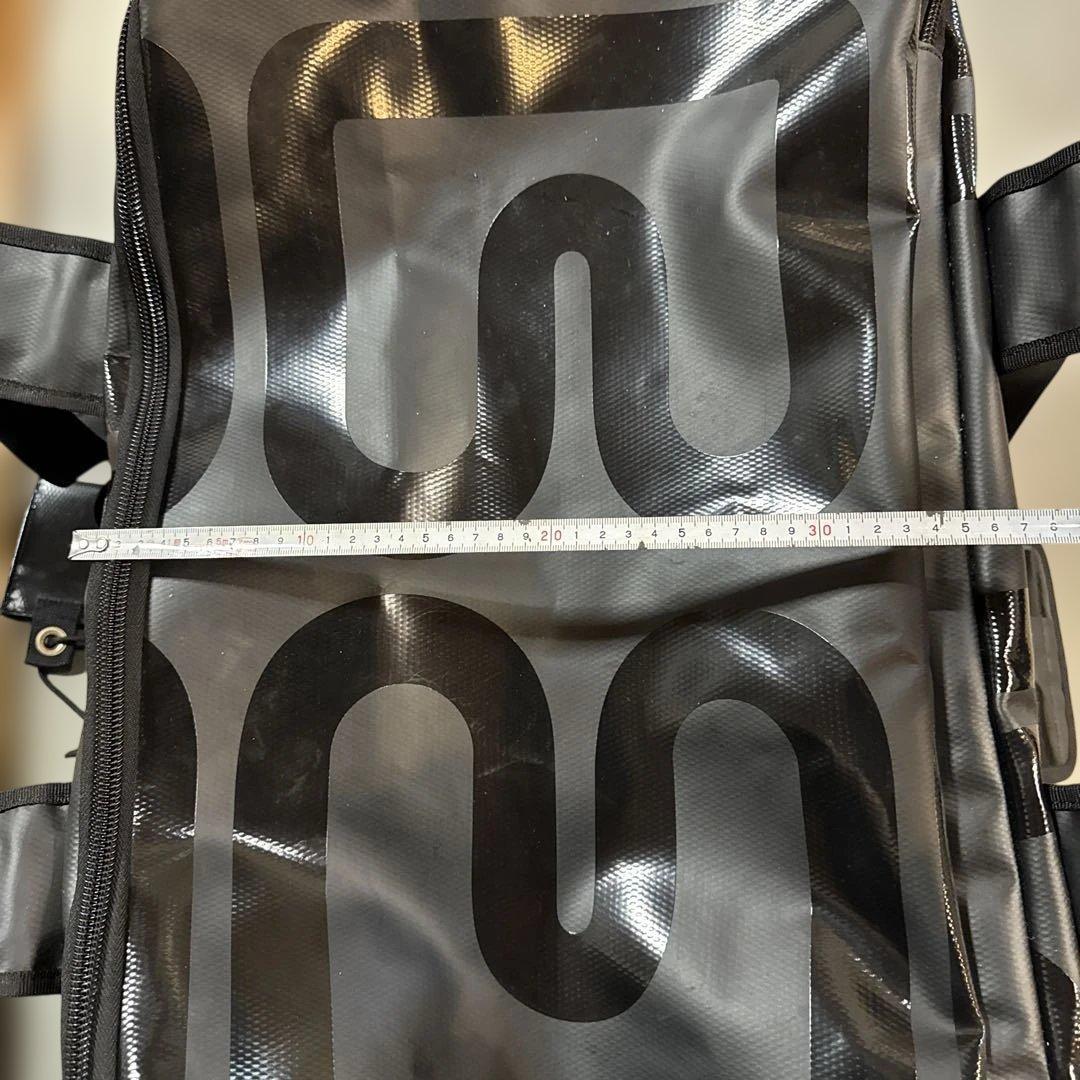 希少品　BREE ブリ― キャリーバック ショルダーバッグ 黒 中古　状態良品