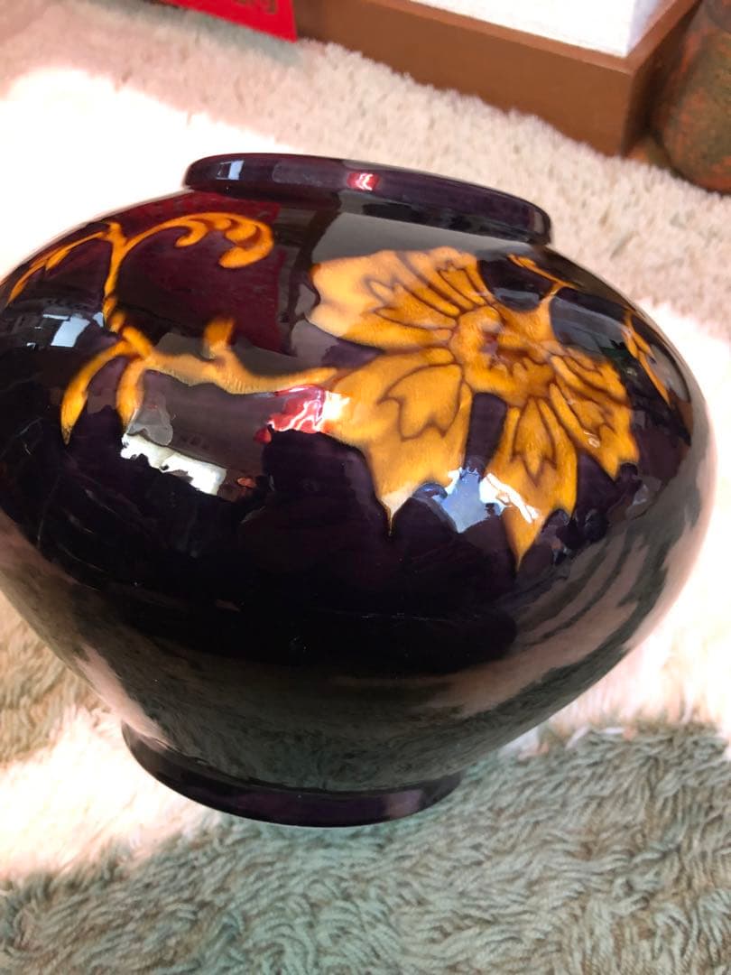 花瓶 九谷焼 東方四十吉 深厚釉唐草文花器 高さ約20cm