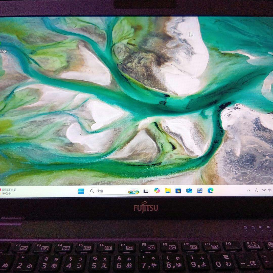 I①富士通　ＦＭＶＵ19011　U939/A