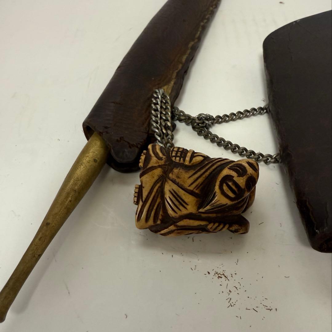 根付　 喫煙具　キセル　煙草入れ　アンティーク　送料込み