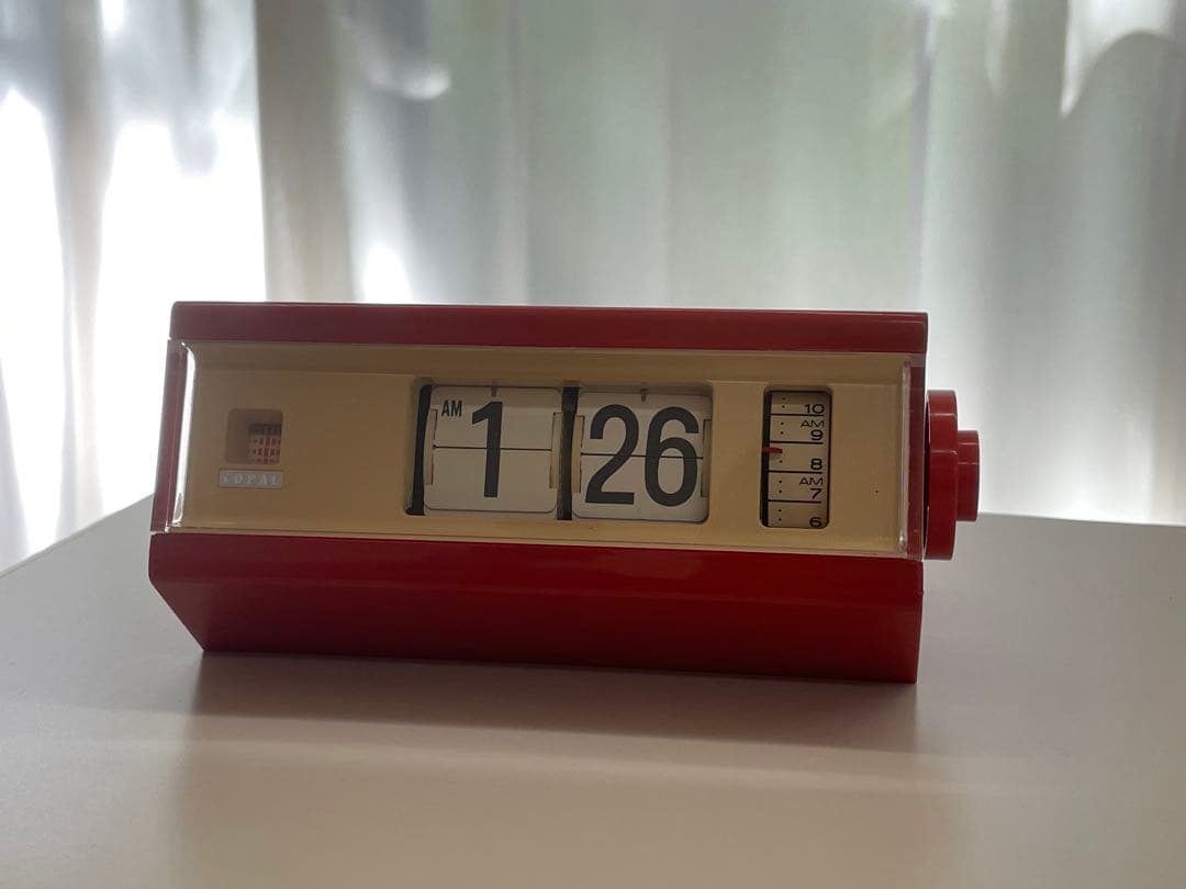 COPAL コパル　パタパタ時計　レッド×ベージュ