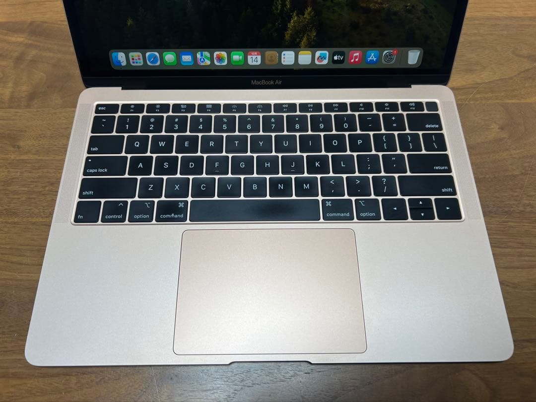 美品❗️MacBook Air 2018ゴールド i5 256GB USキー