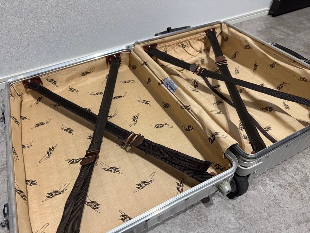 【えんおむすび】RIMOWA CLASSIC FLIGHT 2輪