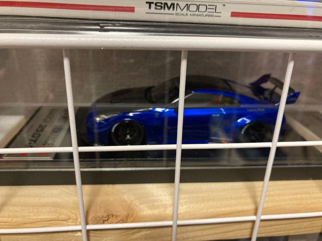 1/43 メイクアップ アイドロン R35 GT-RR LB-WORKS