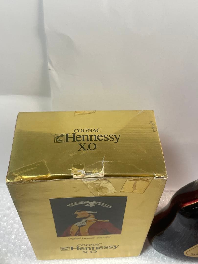 【未開封】 Hennessy XO COGNAC 金キャップ