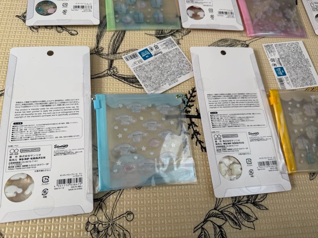【完全正規品】ボンボンドロップシール　サンリオmini デコパーツ６種セット