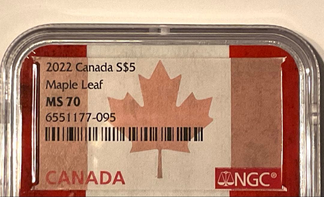 メイプルリーフ銀貨 1オンス　2022年 NGC MS70 カナダ フラッグコア