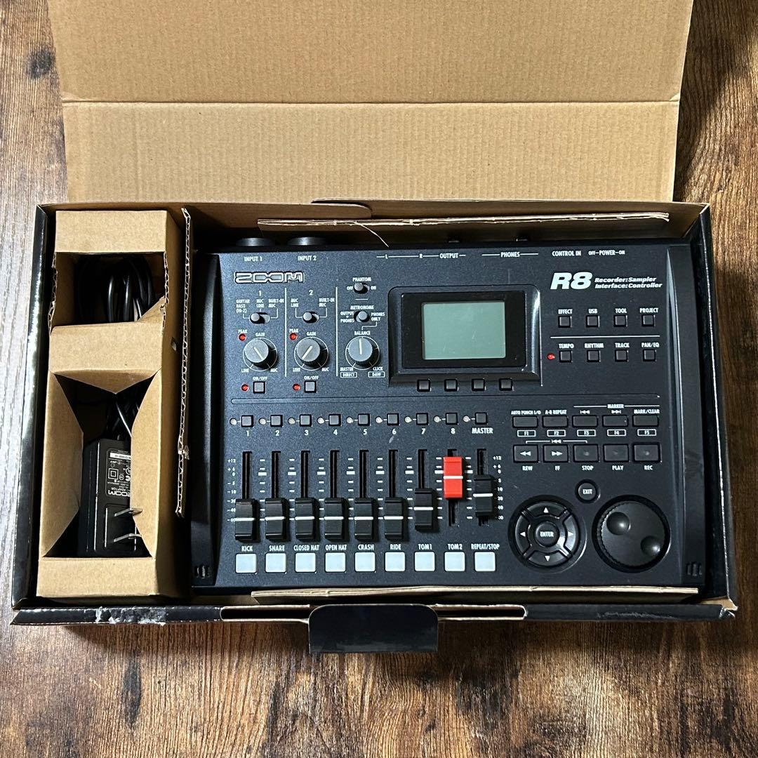【ちょきりん】ZOOM R8 マルチトラックレコーダー