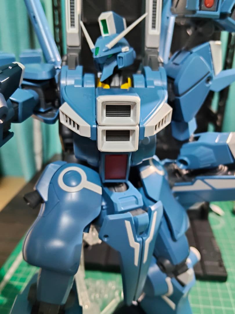 MG1/100 ガンダムMk-v 素組み完成品