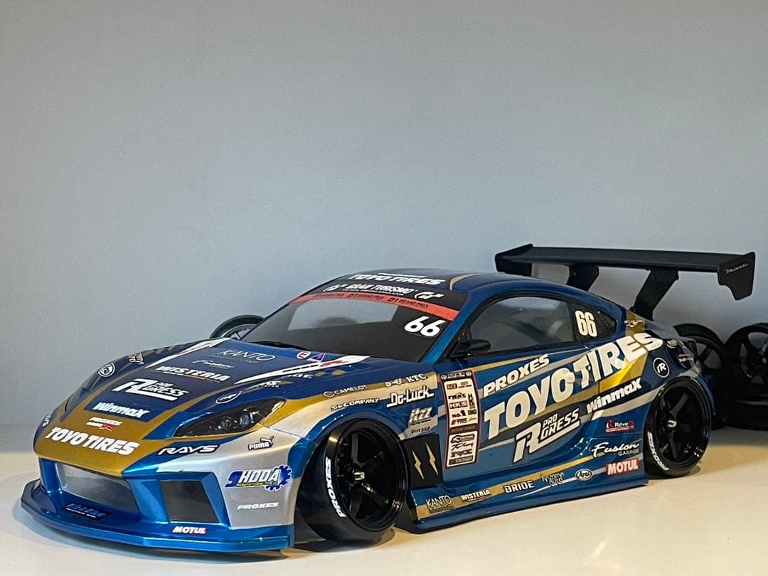 2024 SHIBATA GR86 D1GP TOYO仕様 塗装済未走行ボディ
