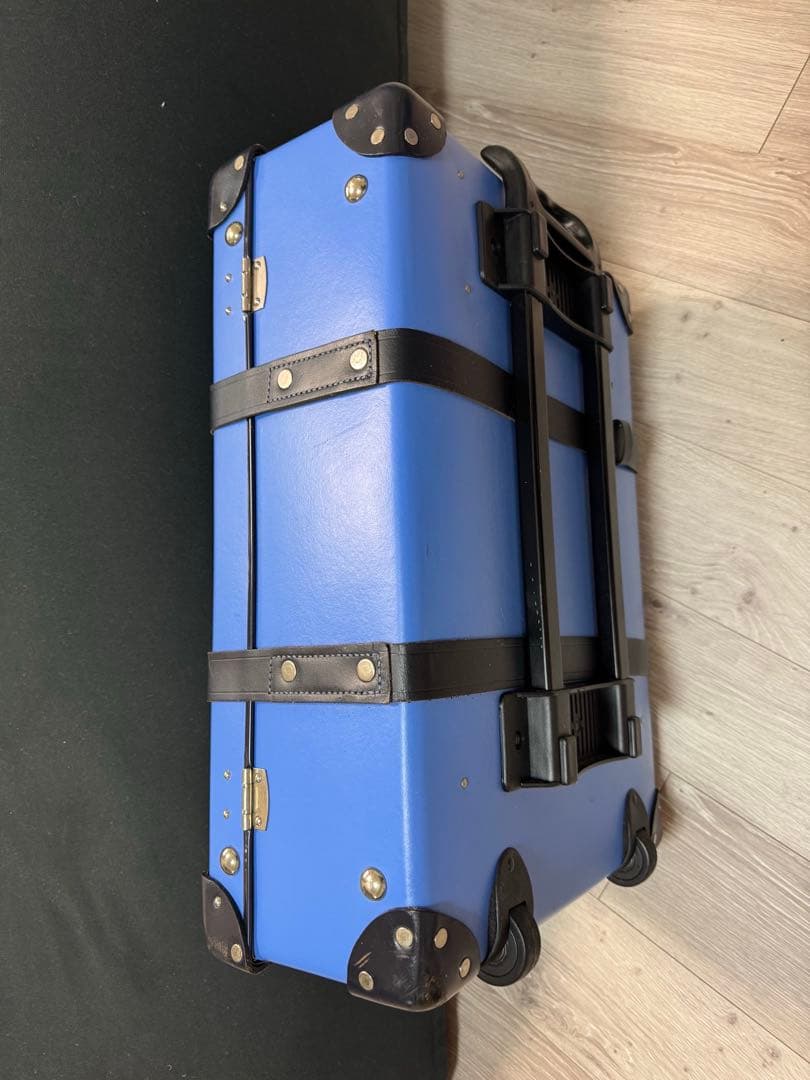 【希少カラー】グローブトロッター スーツケース