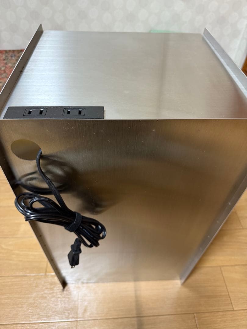 e*e様 ステンレス　サイドテーブル