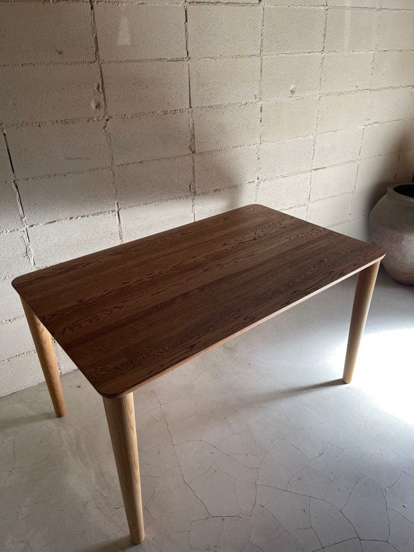 美品　大塚家具　ダイニングテーブル　オーク無垢材