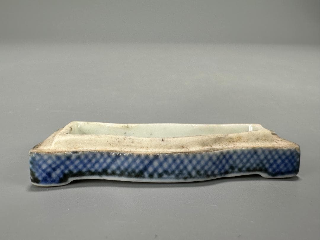 中国美術　清朝　清時代　青花花卉文　玩字款　香合　染付蓋物　香道具　唐物　古物