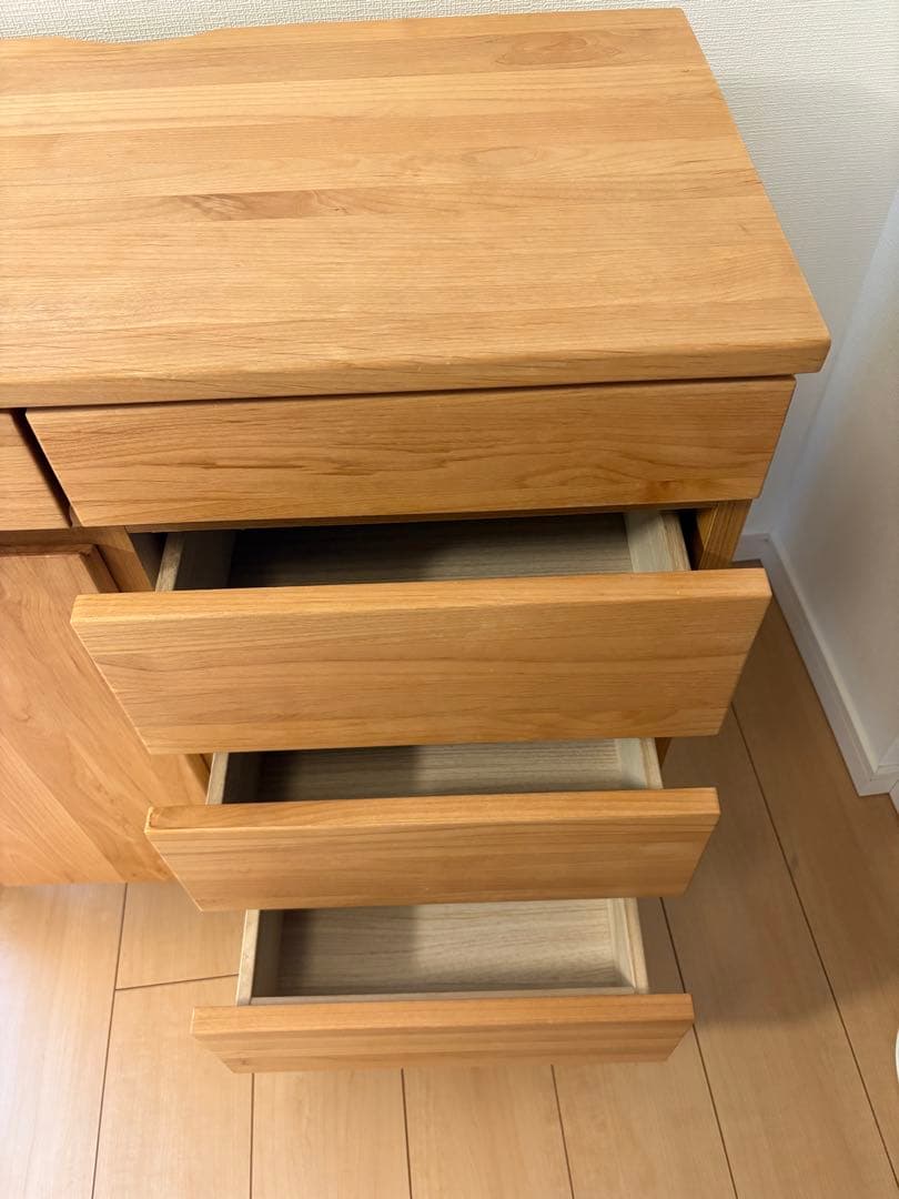 ISSEIKI　サイドボード 　キャビネット　【出品1月末まで】