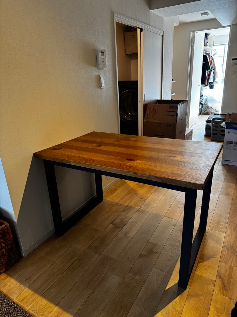 LOWYA ダイニングテーブル