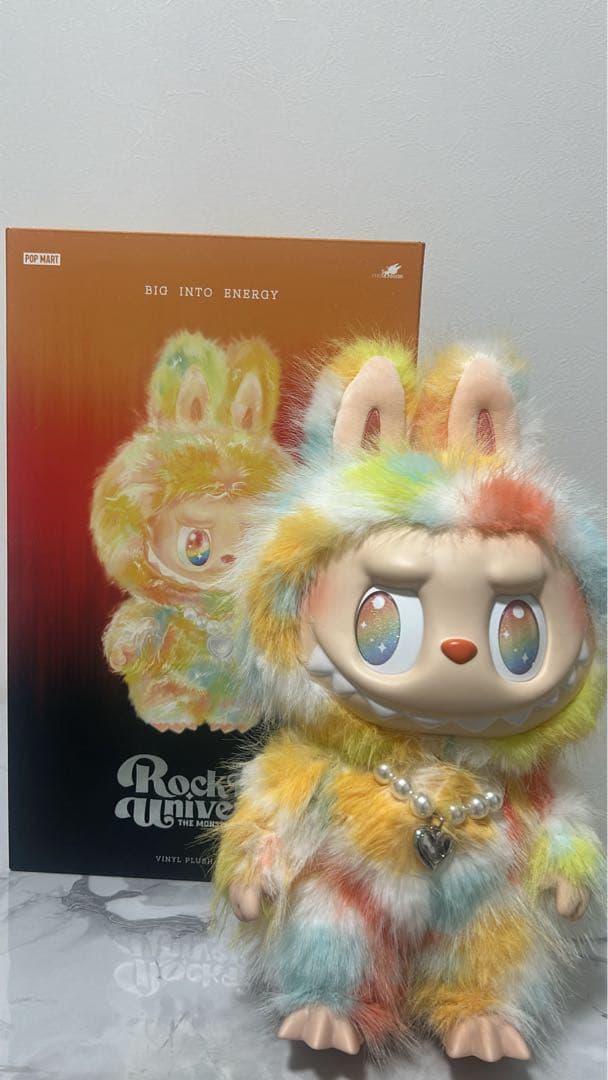 POP MART ROCK THE UNIVERSE ラブブ Labubu
