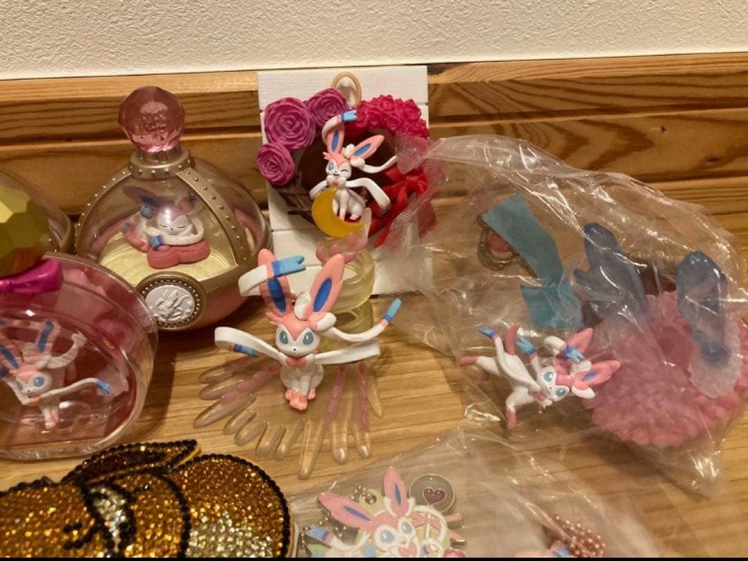 ポケモン　イーブイ　ニンフィア　フィギュア　　リーメント　キーホルダー　まとめ