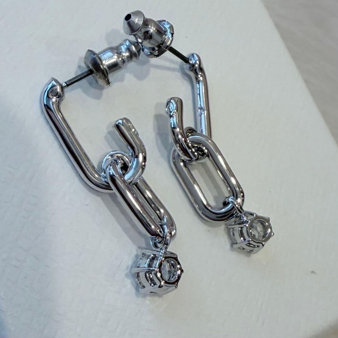 新品！ SWAROVSKI 現行 ピアス スワロフスキー