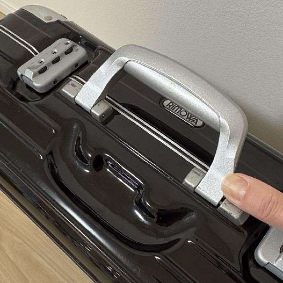 リモアスーツケース　ブラック