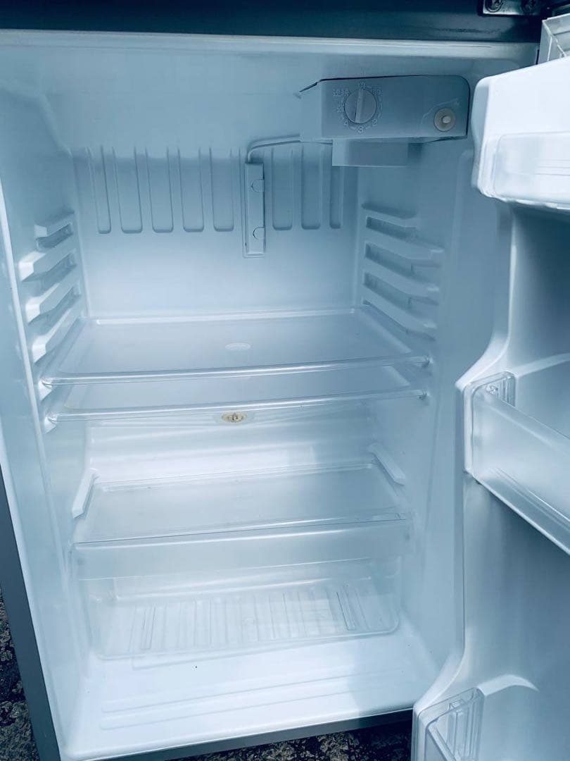 AQUA ノンフロン直冷式冷凍冷蔵庫　AQR-111D