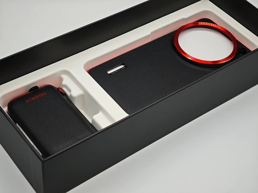 Xiaomi 15 Ultra Photography Kit（黒/赤）