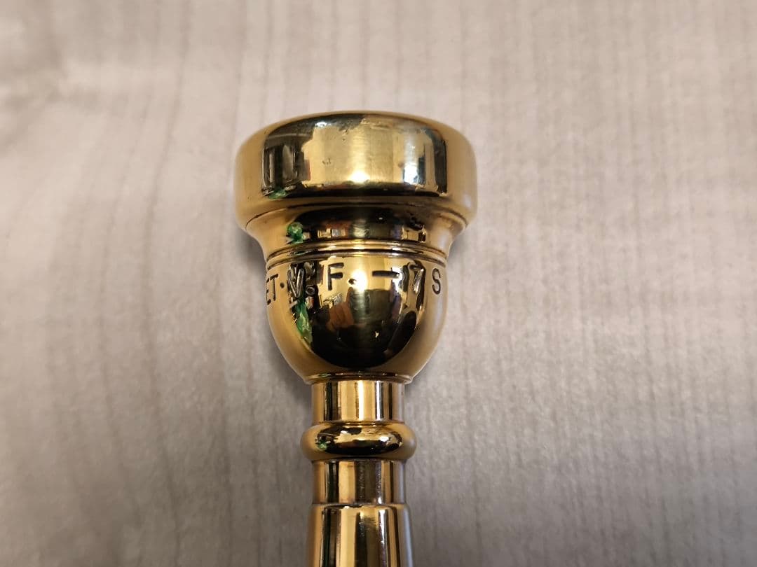 ジェロームカレ V.F.-7S GP トランペット マウスピース ゴールド