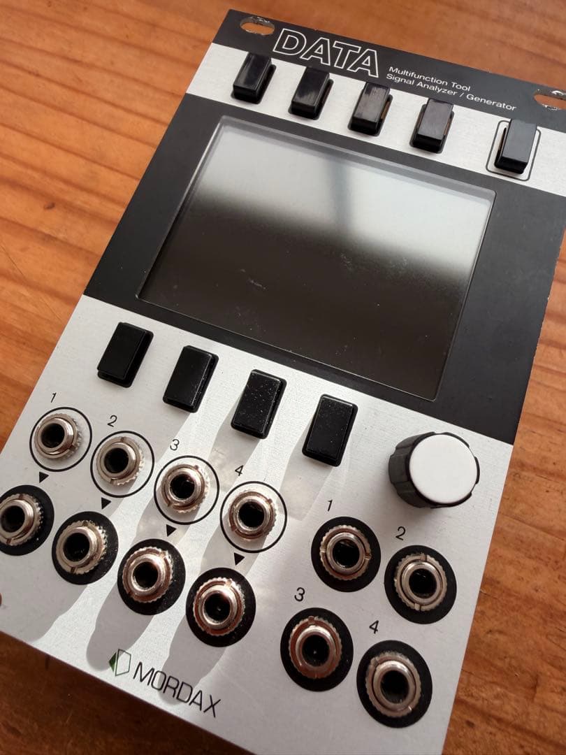 本日のみの限定割引Mordax DATA