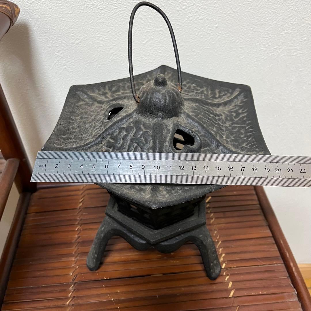 鉄灯籠 灯籠　鉄製 鋳造 鋳物 庭園 玄関 吊し飾り 六角灯篭 アンティーク