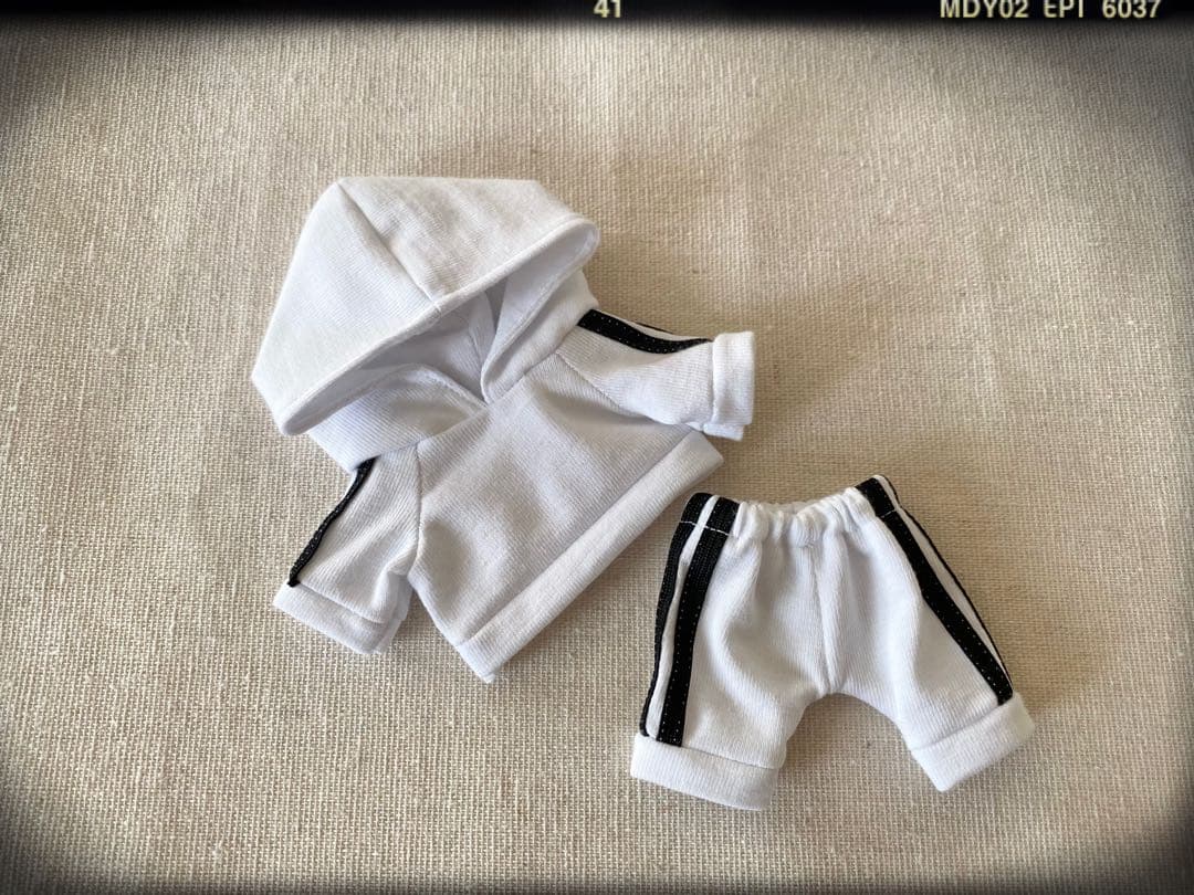 【専用ページ】※服のみ モンチッチSSキーチェーンサイズ服♡2点セット