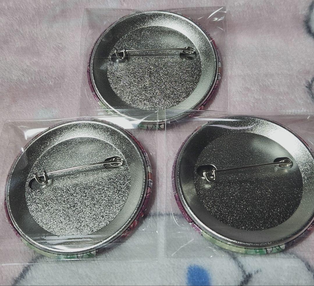 鬼滅の刃 AGF 2023 卯年 甘露寺蜜璃 ランダムグリッター缶バッジ 3個