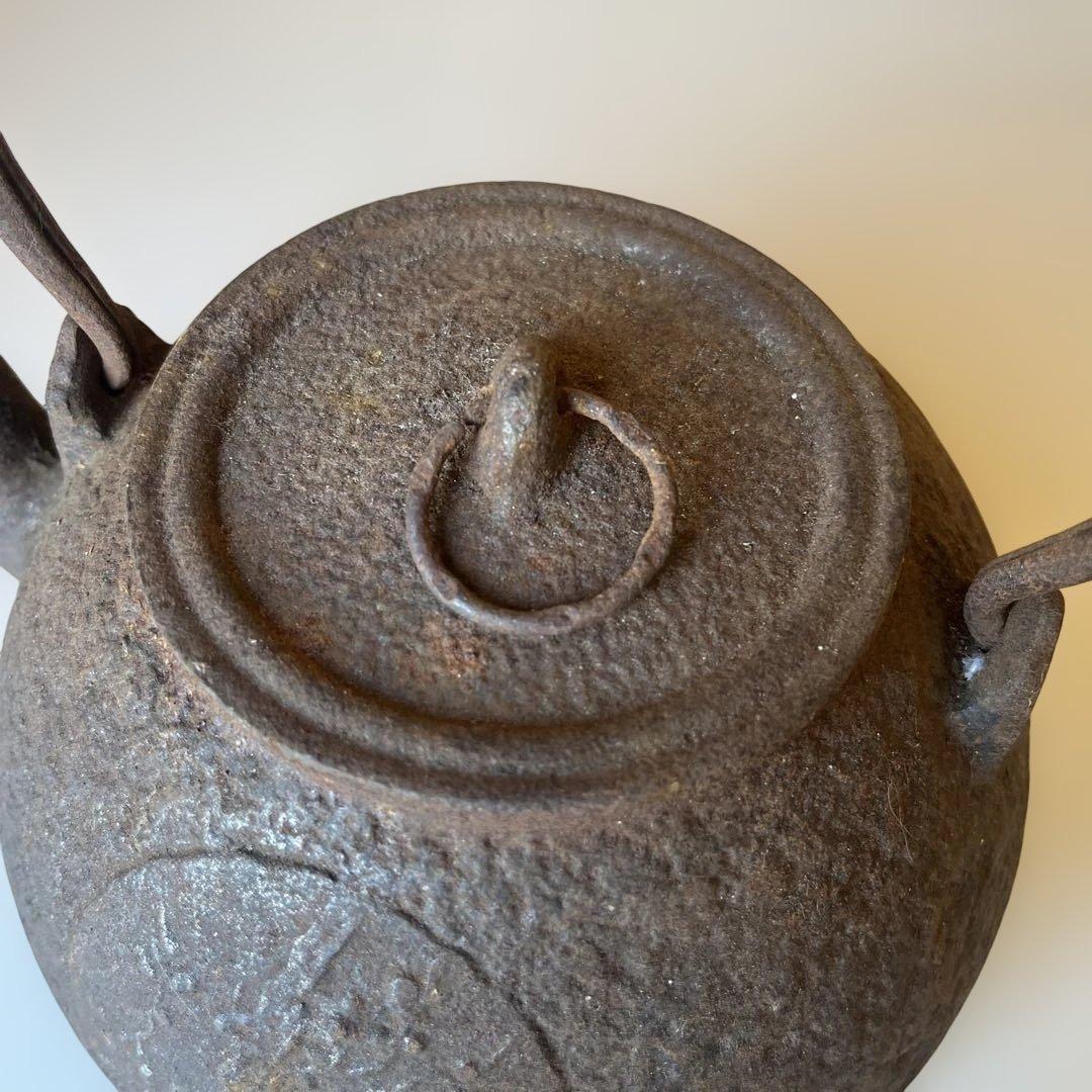 鉄瓶　骨董品　松　竹　梅　図　鉄蓋遊環摘　水漏れ　無し