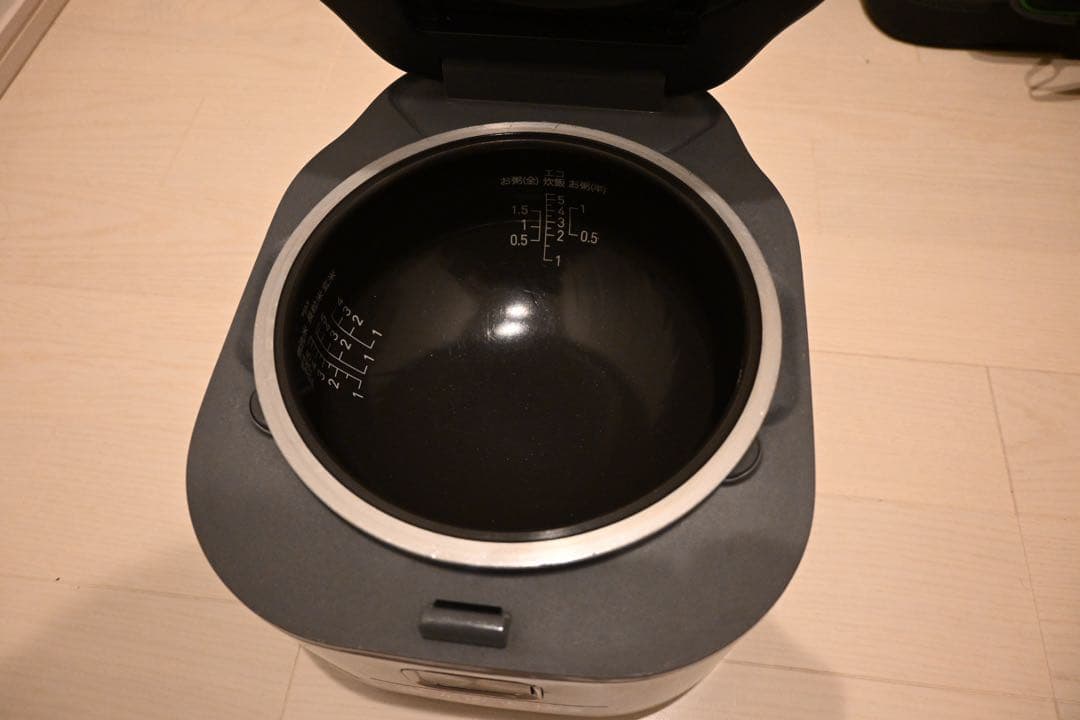 ティファール（T-fal）ザ・ライス 遠赤外線3DIH炊飯器 5.5合 シルバー