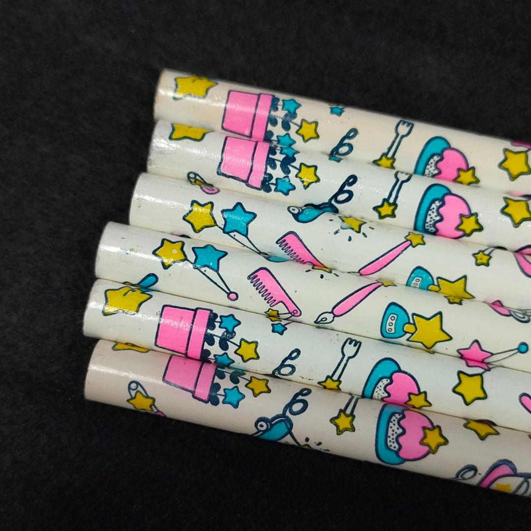 ■ 昭和レトロ 1976年 サンリオ キキララ 鉛筆セットとシールのセット ■