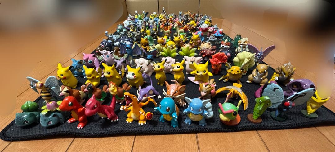 ポケモン　モンコレ　初期　初代149体　まとめ売り　廃盤