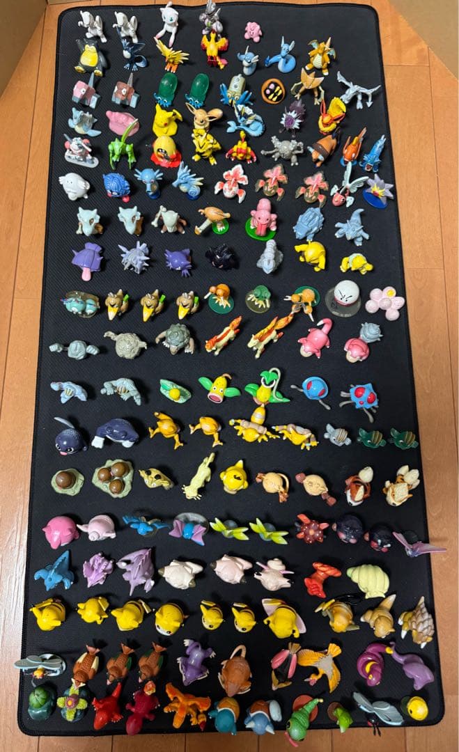 ポケモン　モンコレ　初期　初代149体　まとめ売り　廃盤