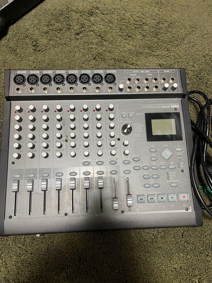 KORG D888 マルチトラックレコーダー 8チャンネル XLR入力