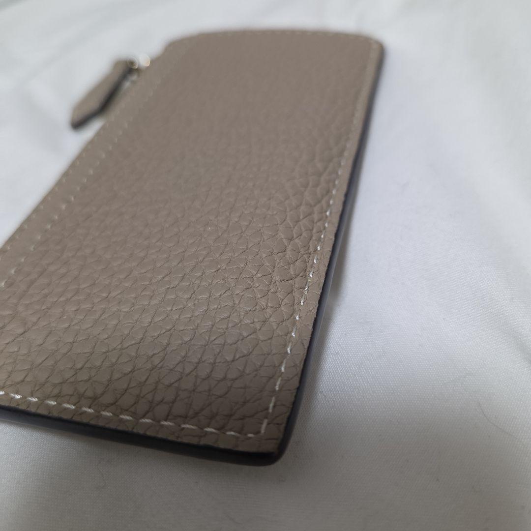 ボナベンチュラ ミニジップウォレット シュリンクレザー グレージュ x イエロー