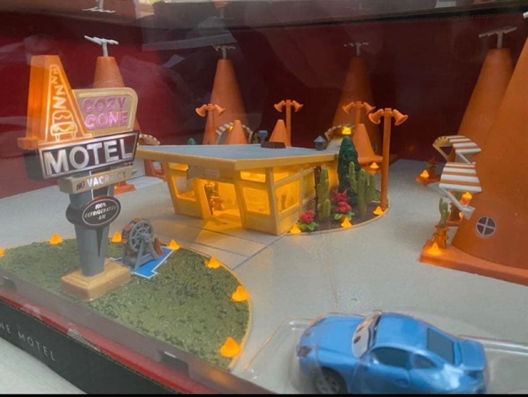 コージーコーンモーテル　プレシジョンシリーズ