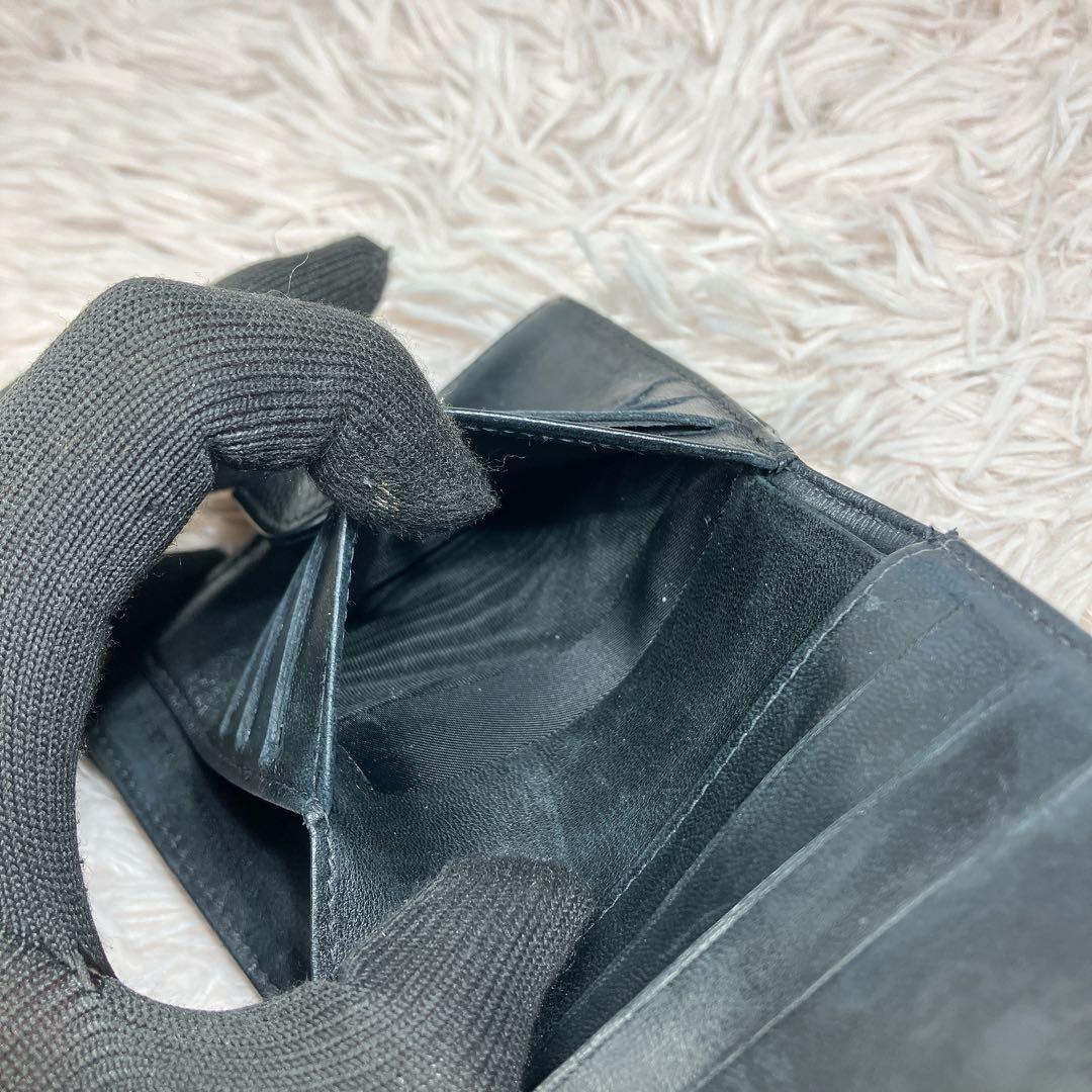 大人気 CHANEL 二つ折り財布 ココマーク キャビアスキン レザー Wホック