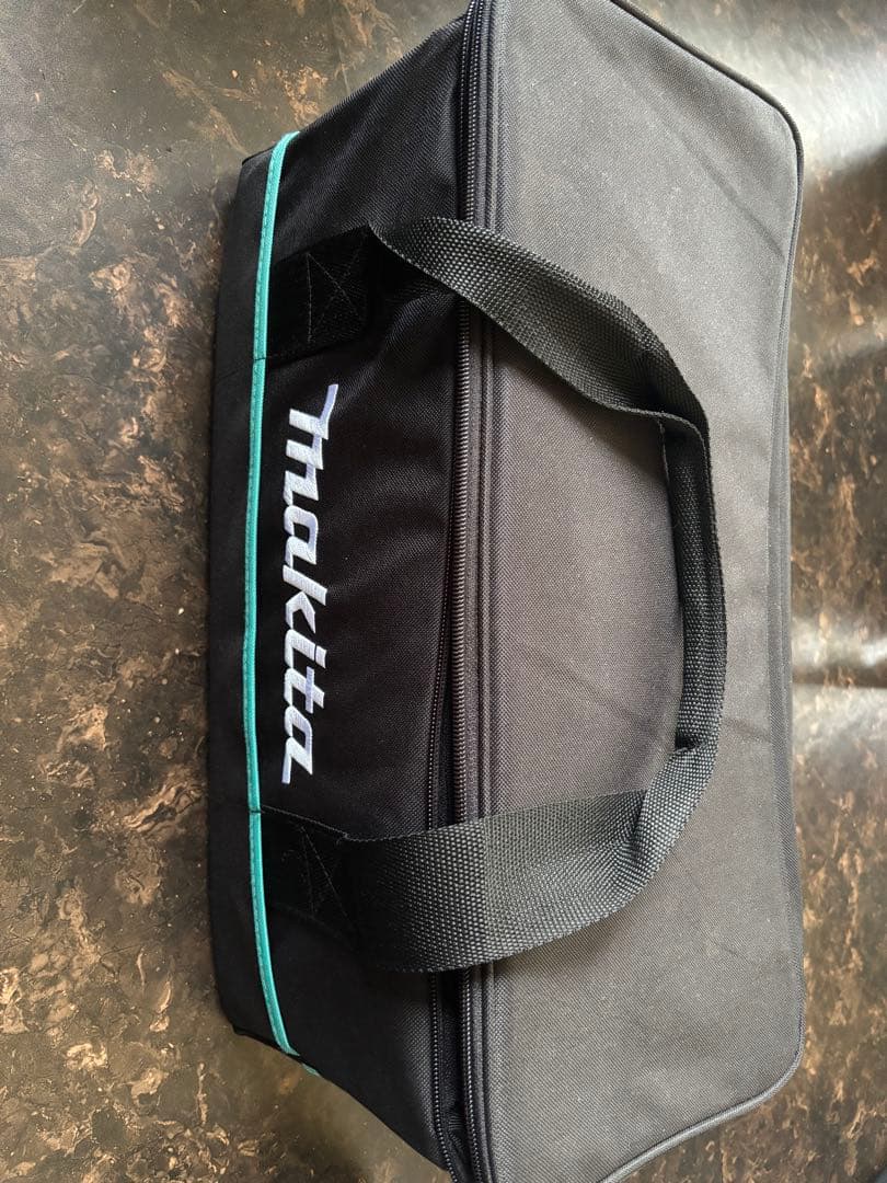 Panasonic 4K ビデオカメラ AG-DVX200