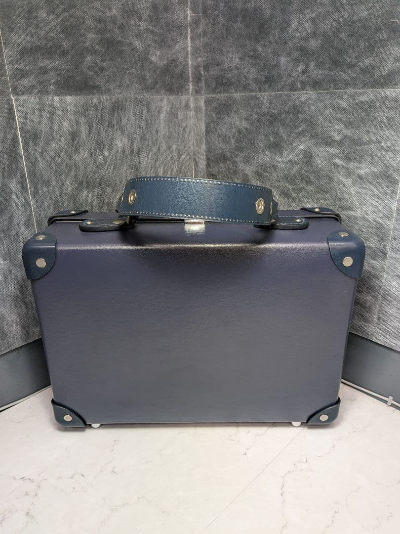 ④グローブトロッター ネイビー スモールアタッシェ