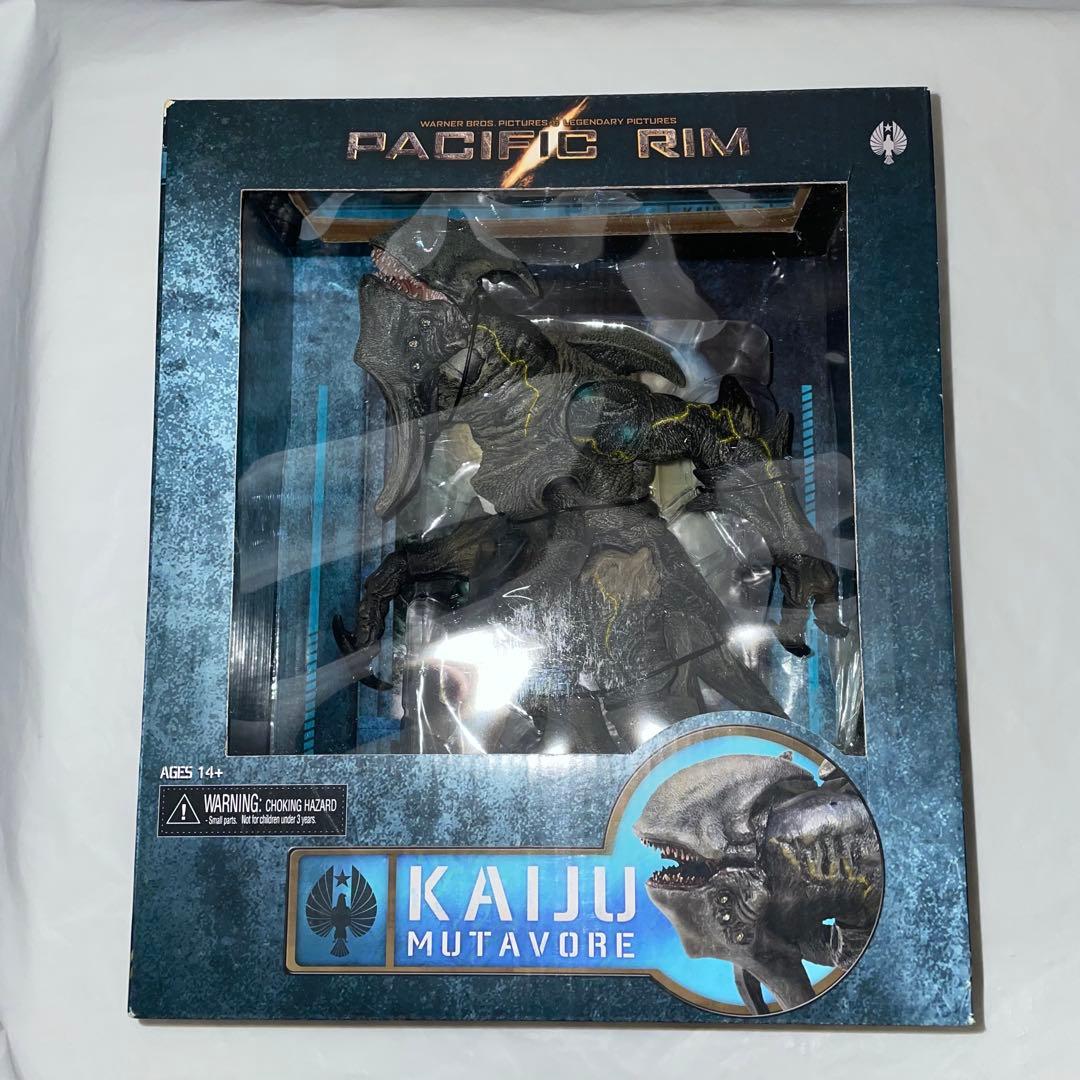 未開封 NECA PACIFIC RIM KAIJU MUTAVORE