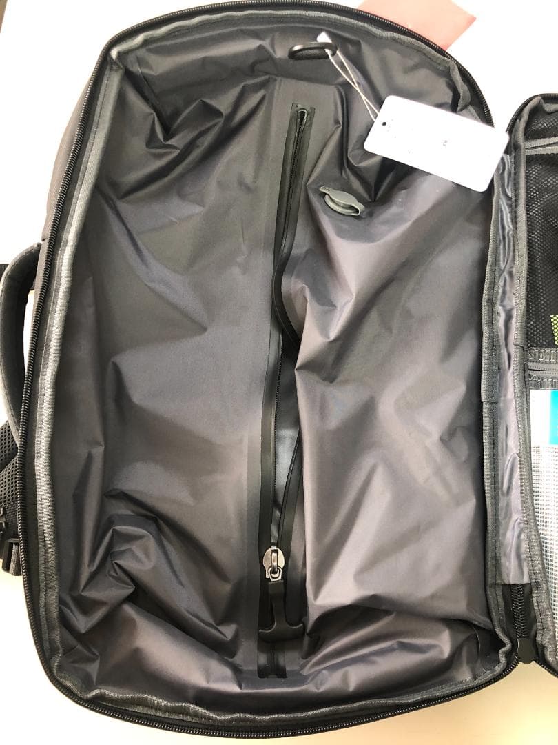 真空圧縮リュックサック(黒)　30×17×46(cm) ★ポンプ無★