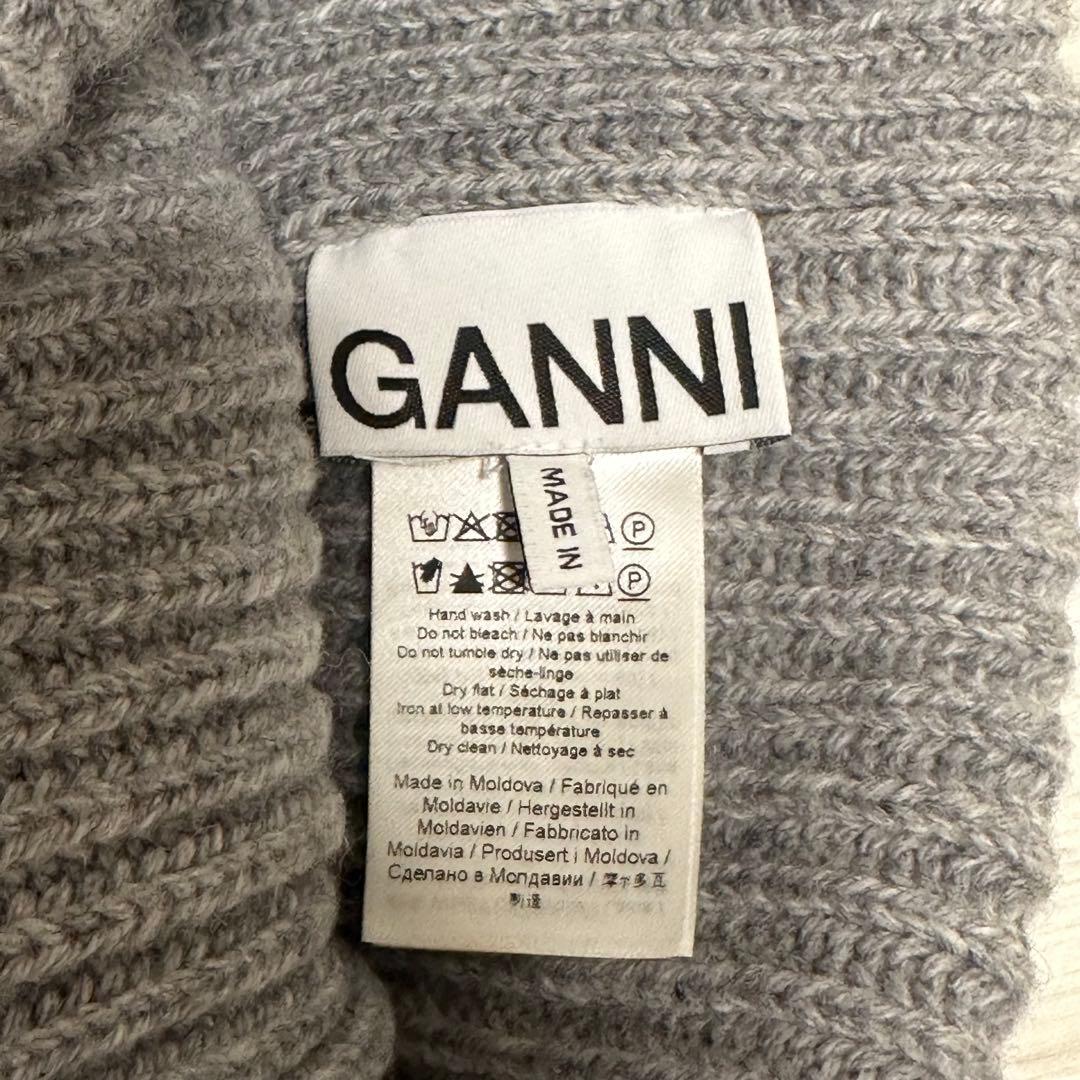 新品 GANNI グレー ニット帽