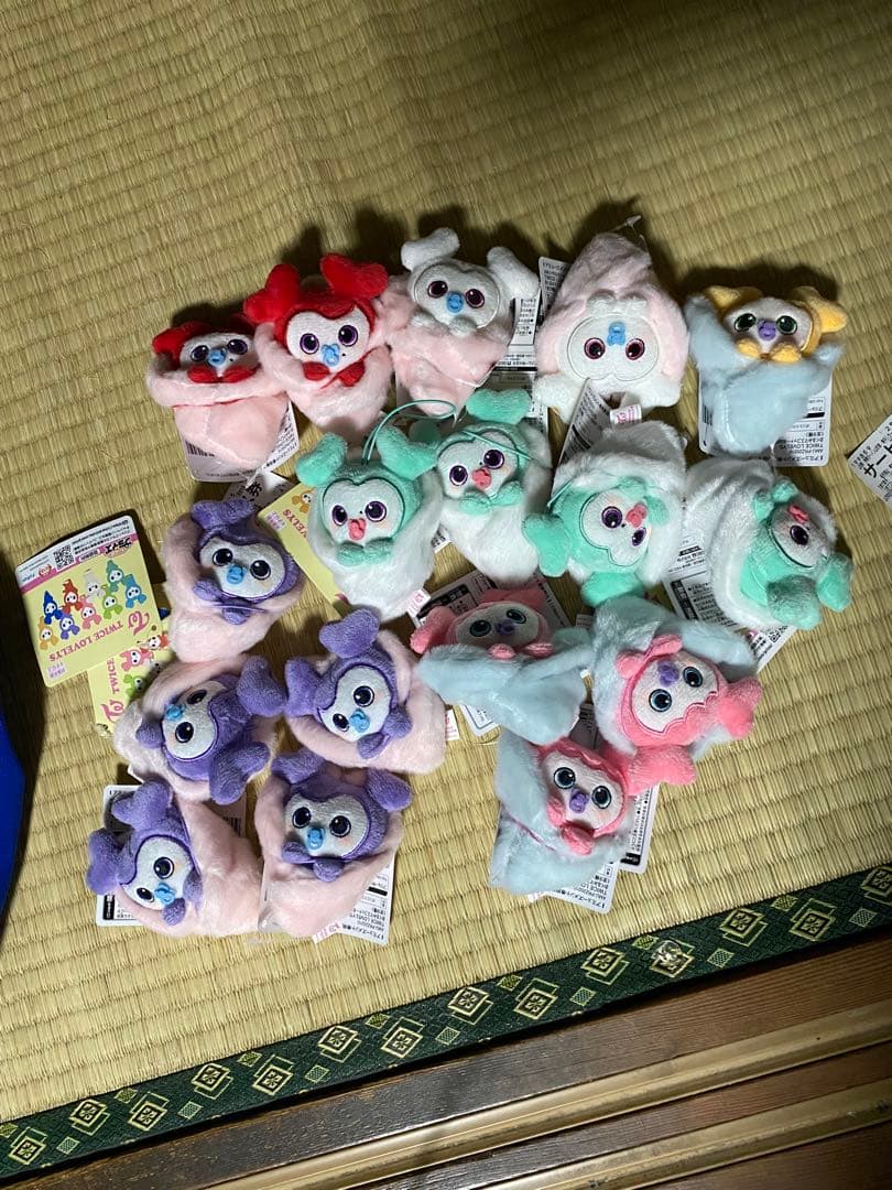 GIGO限定　TWICE LOVELYS　おくるみマスコット　17個