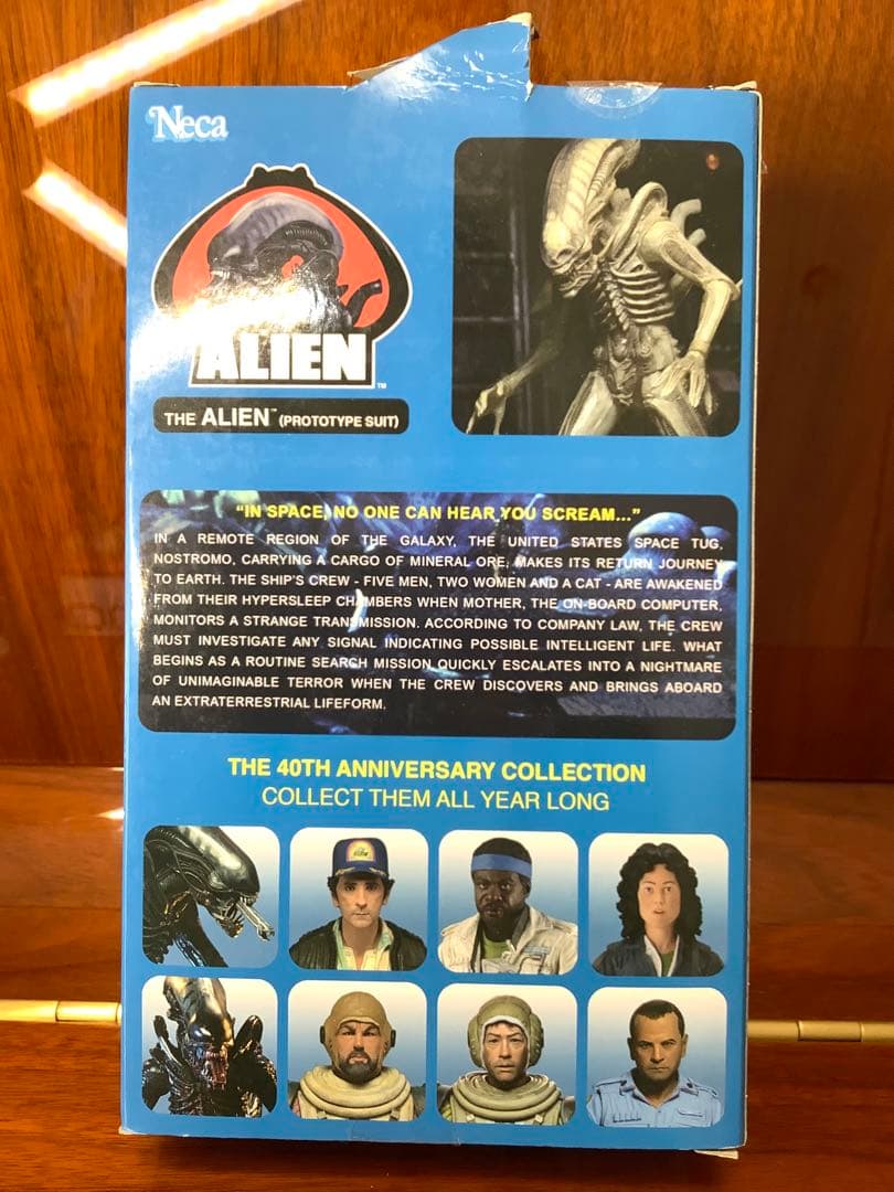 NECA【エイリアン プロトタイプスーツ】