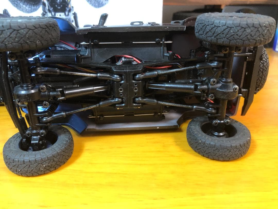 ミニッツ Mini-Z 4x4 ラングラー 電動ラジコンカー カメラ付き