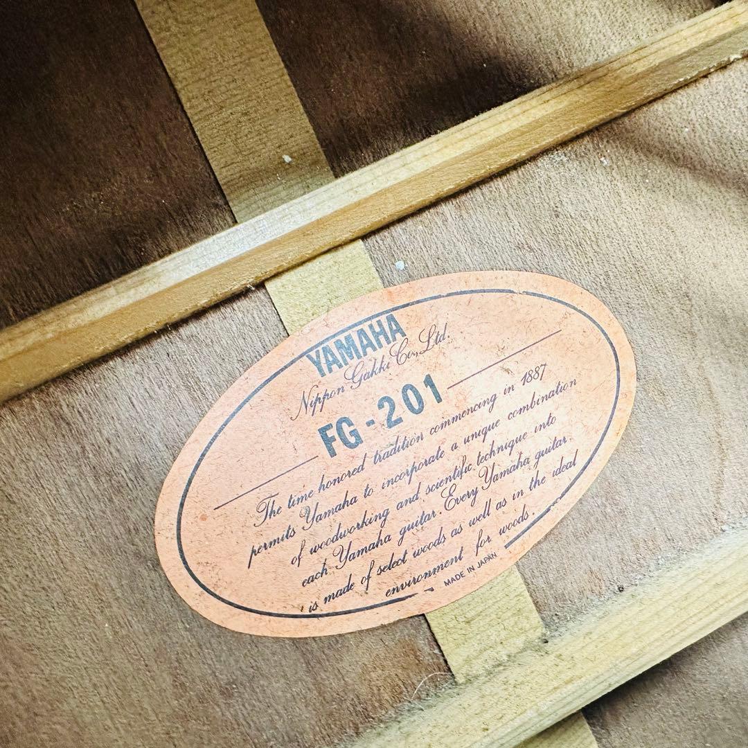 YAMAHA アコースティックギター　FG-201